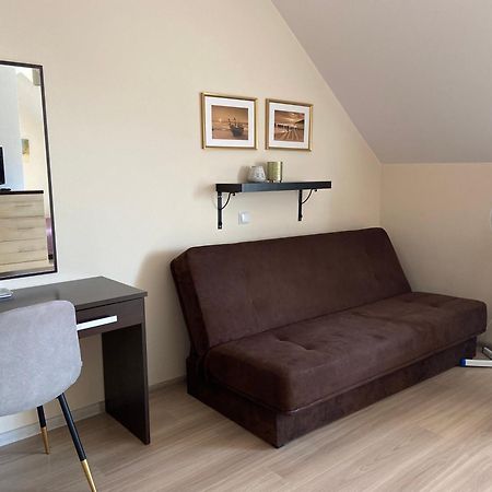 Sztutowo Lazurowy Dwor - Apartamenty Oraz Pokoje Z Basenem I Parkingiem מראה חיצוני תמונה