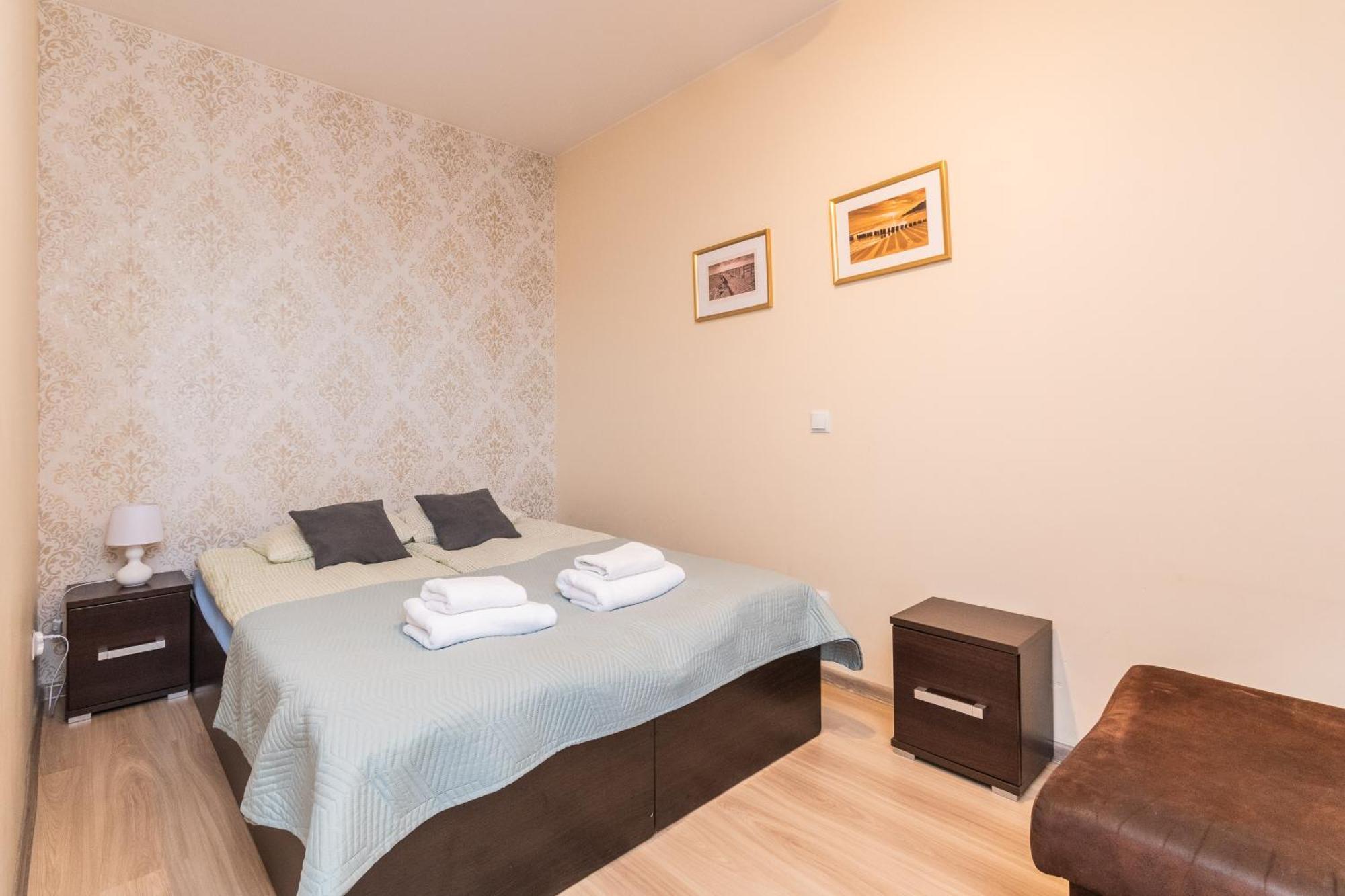 Sztutowo Lazurowy Dwor - Apartamenty Oraz Pokoje Z Basenem I Parkingiem מראה חיצוני תמונה