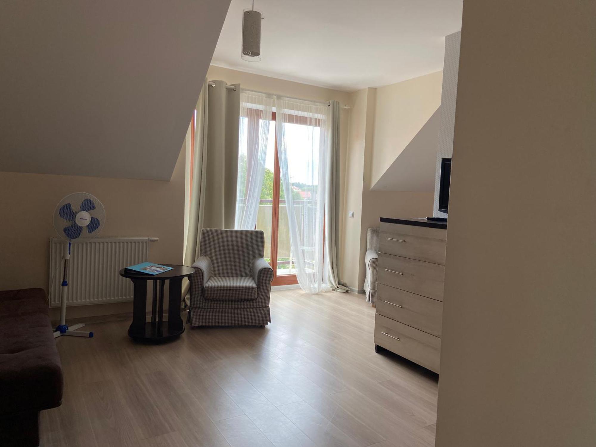 Sztutowo Lazurowy Dwor - Apartamenty Oraz Pokoje Z Basenem I Parkingiem מראה חיצוני תמונה