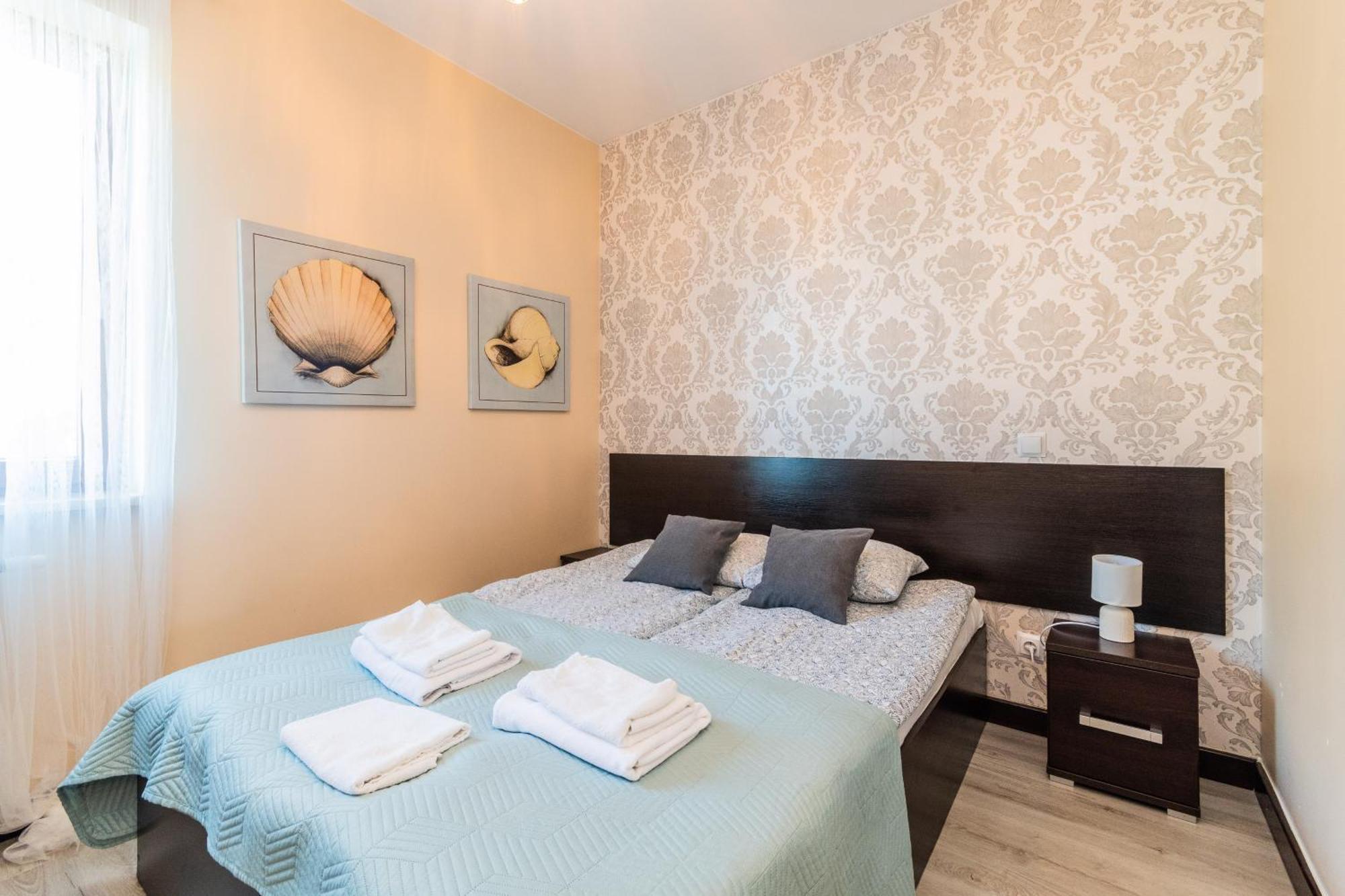 Sztutowo Lazurowy Dwor - Apartamenty Oraz Pokoje Z Basenem I Parkingiem חדר תמונה